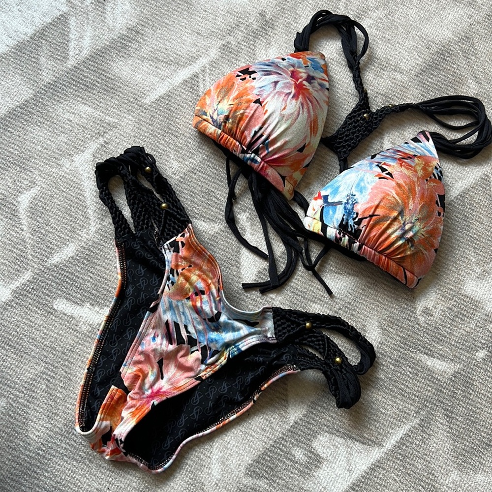Victoria’s Secret Abstract Braided Bikini